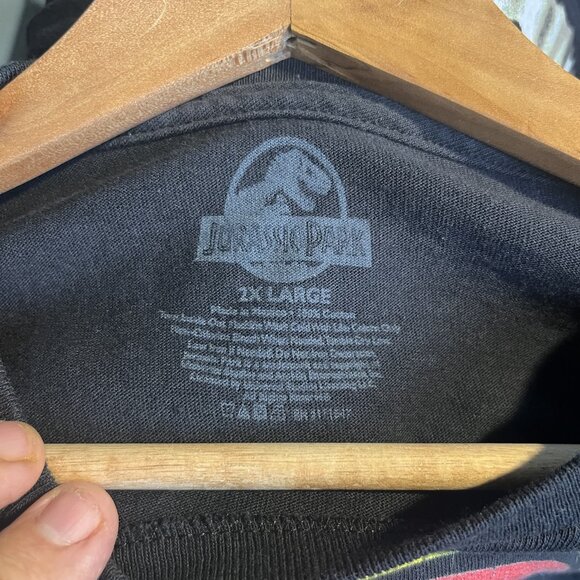 Jurassic Park Logo T-Shirt Men’s 2XL Black Universal Studios Official Licensed T - Picture 3 of 3